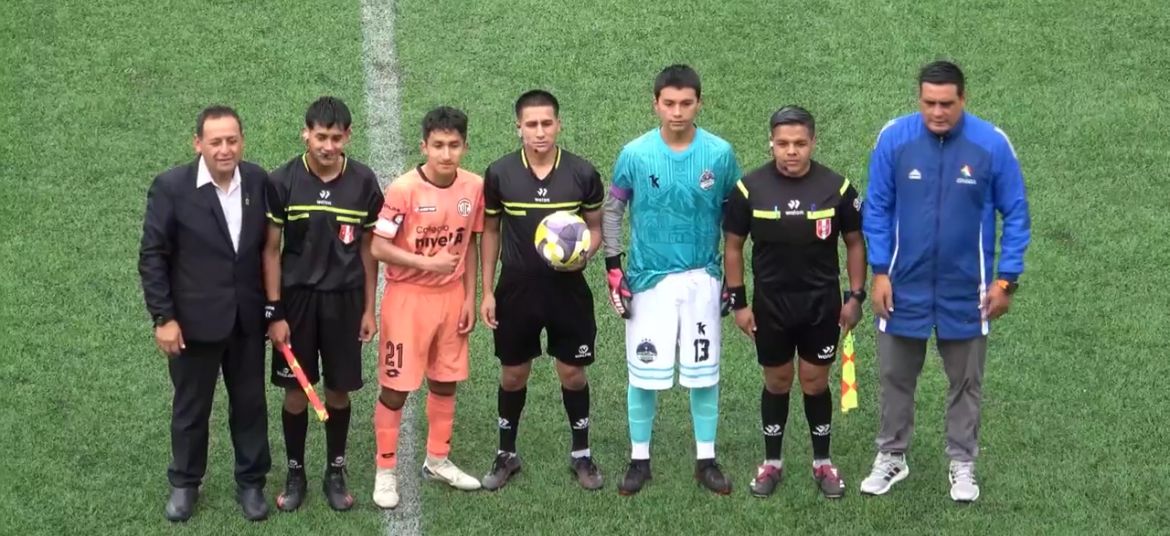 Inferiores de Comerciante Unidos en un partido ante el UTC